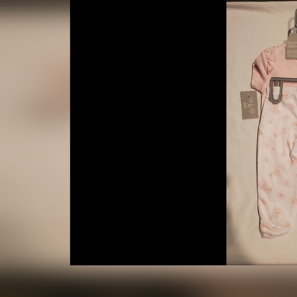 Le Top Bébé 3-piece Set - Picture 2 of 6